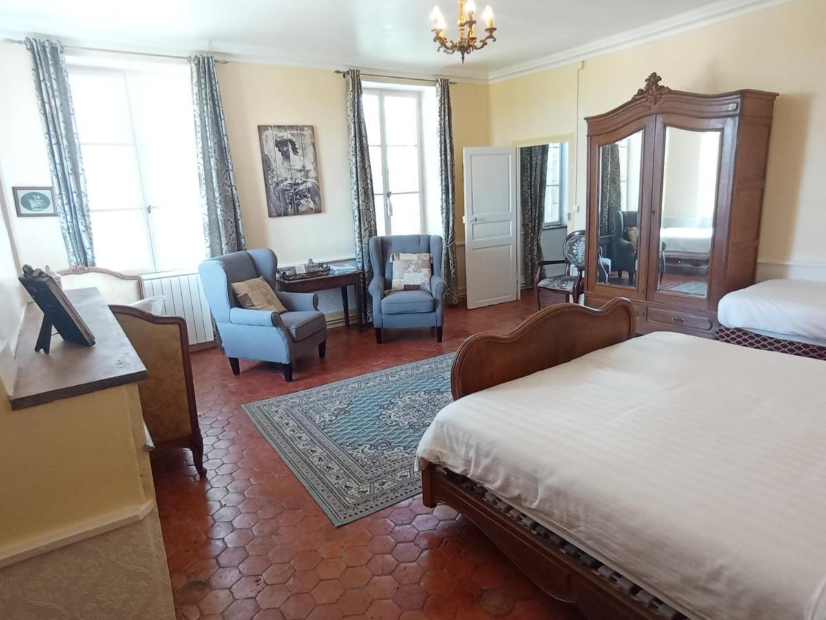 Chateau Latour Fours  Екстер'єр фото