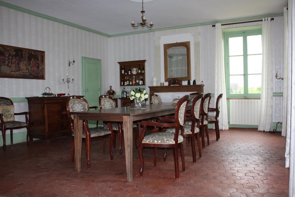 Chateau Latour Fours  Екстер'єр фото